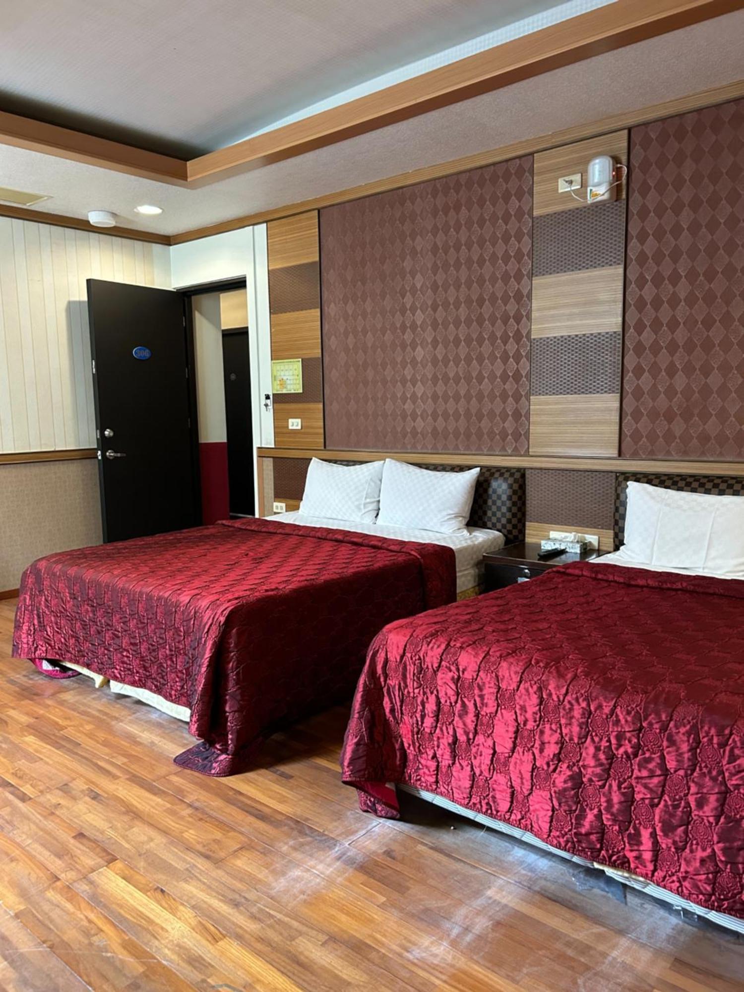 Yosemite Hot Spring Resort ไป๋เหอ ภายนอก รูปภาพ